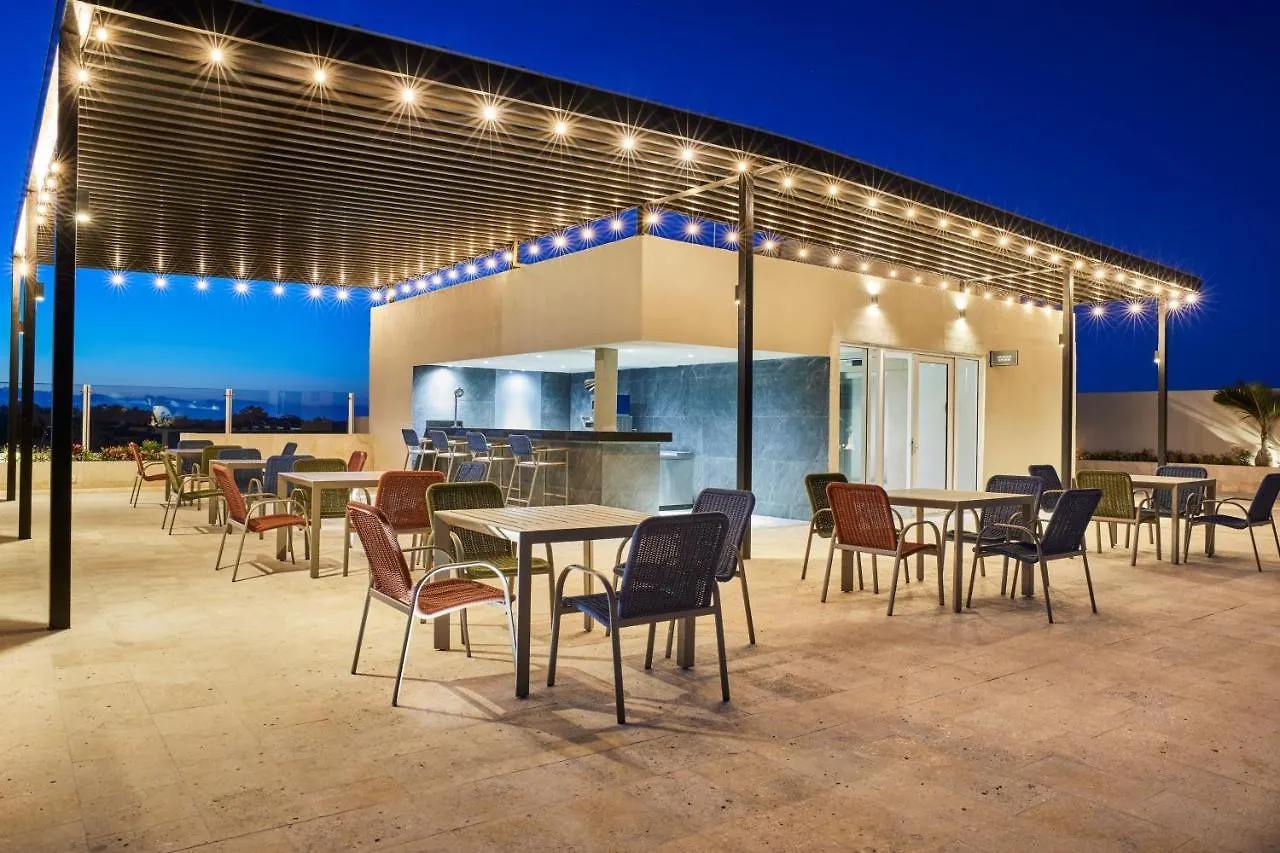 Residence Inn By Marriott Playa Del Carmen Hotel